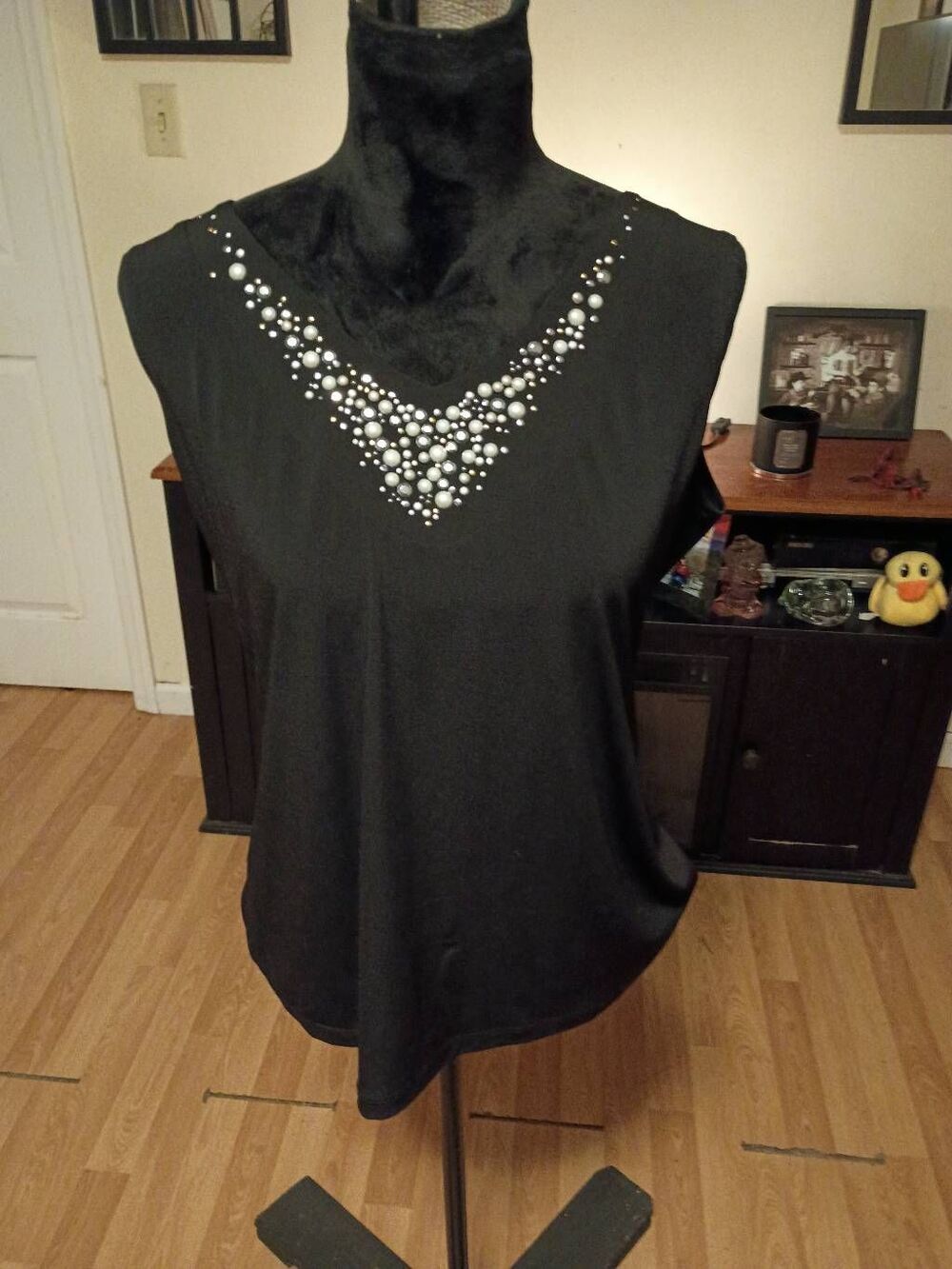 Medium Susan Graver Black Embellished VNeck VCut Pullover Tank Top